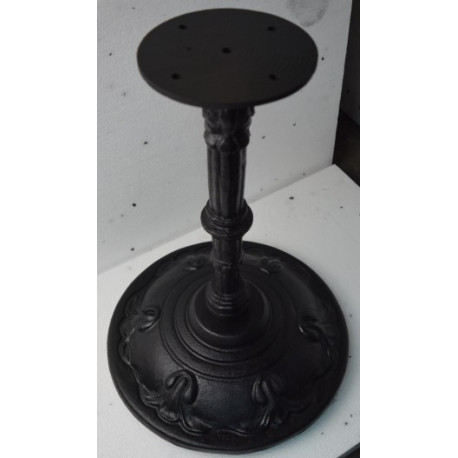 Kaviarenské stolíky - F 13 - základňa kruhová s motívom