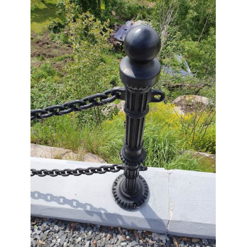 Pouličný stĺpik GI - 1070mm + 2 úchyty na reťaz